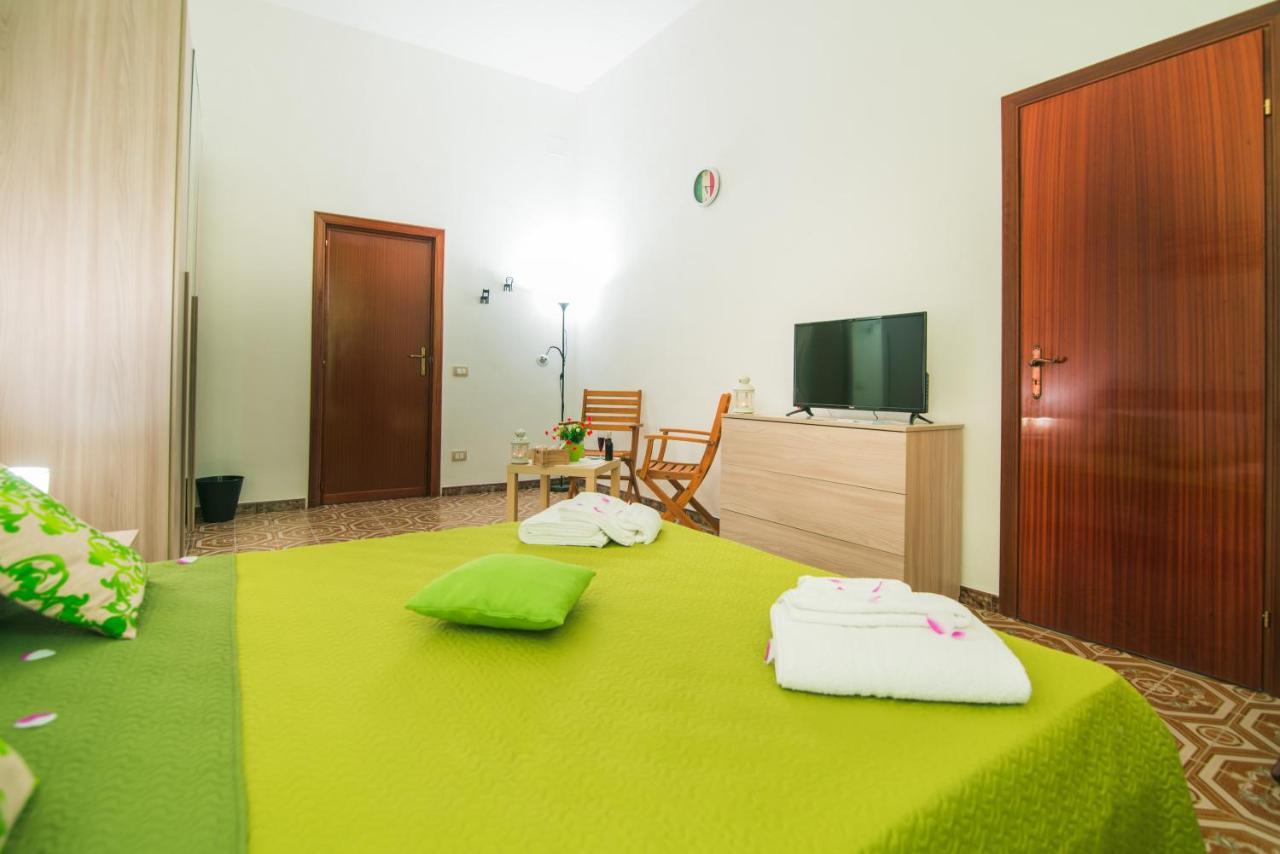 B&B U Prufissuri Avola Bagian luar foto